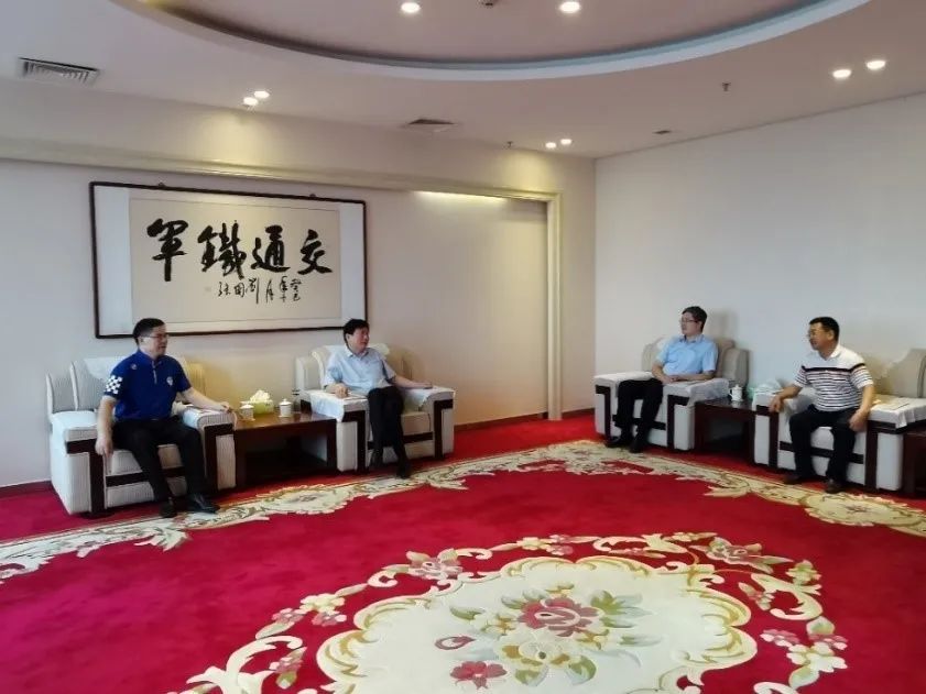 越秀交通总经理何柏青、党委书记谢延会率队拜访河南省交通厅、工商银行河南分行、河南交投集团