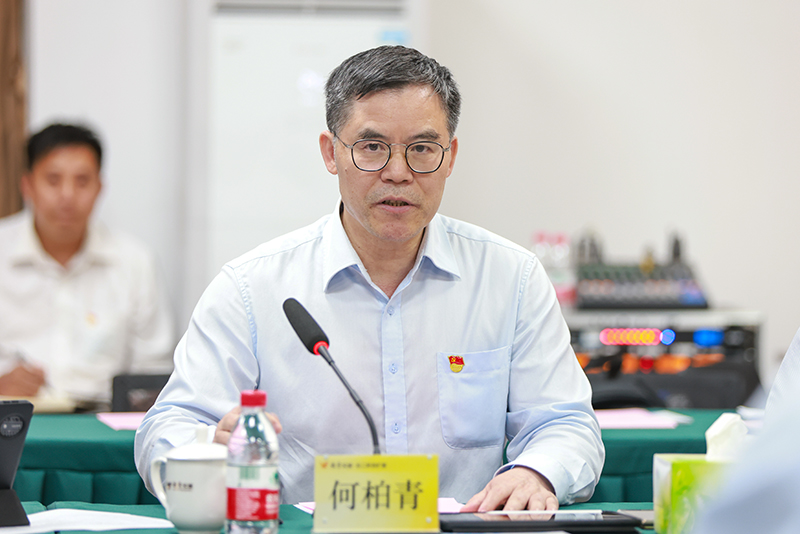 李锋、何柏青赴北二环改扩建管理处开展主题教育专题调研