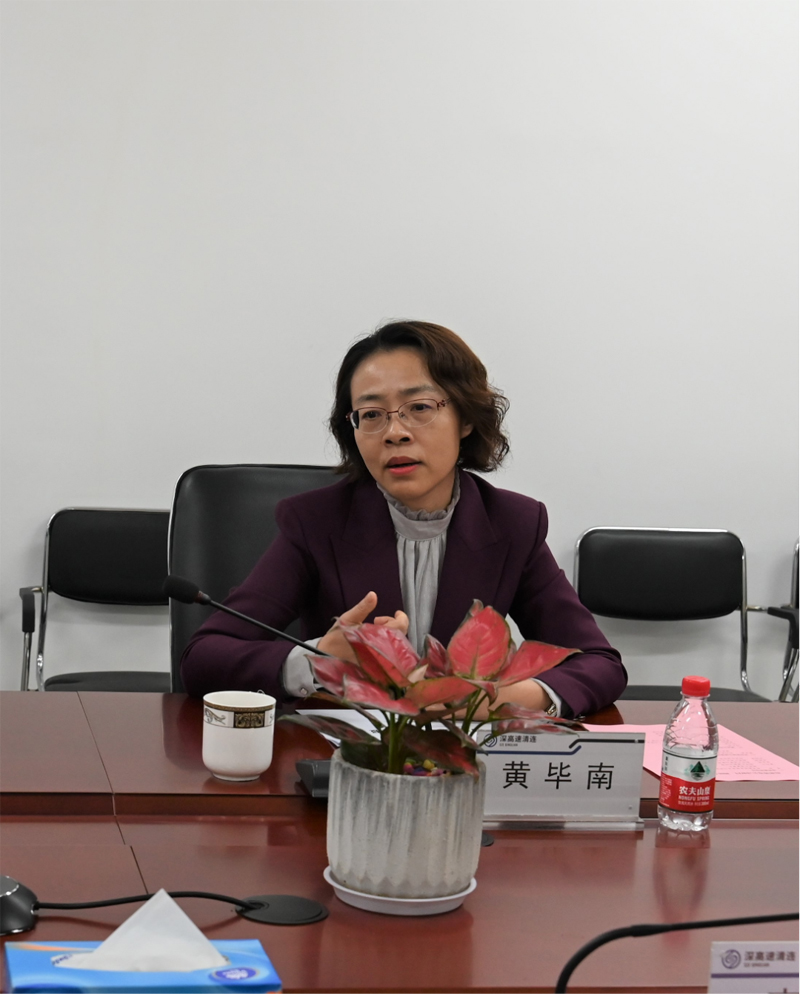 李锋董事长赴北二环、清连调研春运保畅工作并看望慰问干部职工