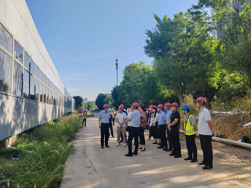 越秀交通北二环高速全封闭声屏障工程顺利通过外围隔声屏体验收